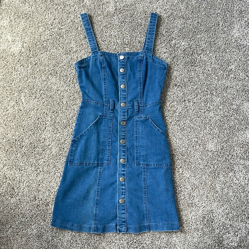 Denim dress with tie waist